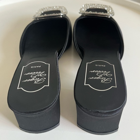 ROGER VIVIER PARIS Chips Strass Embellished Black Satin Slip On Mule Shoes 9 - Picture 8 of 15